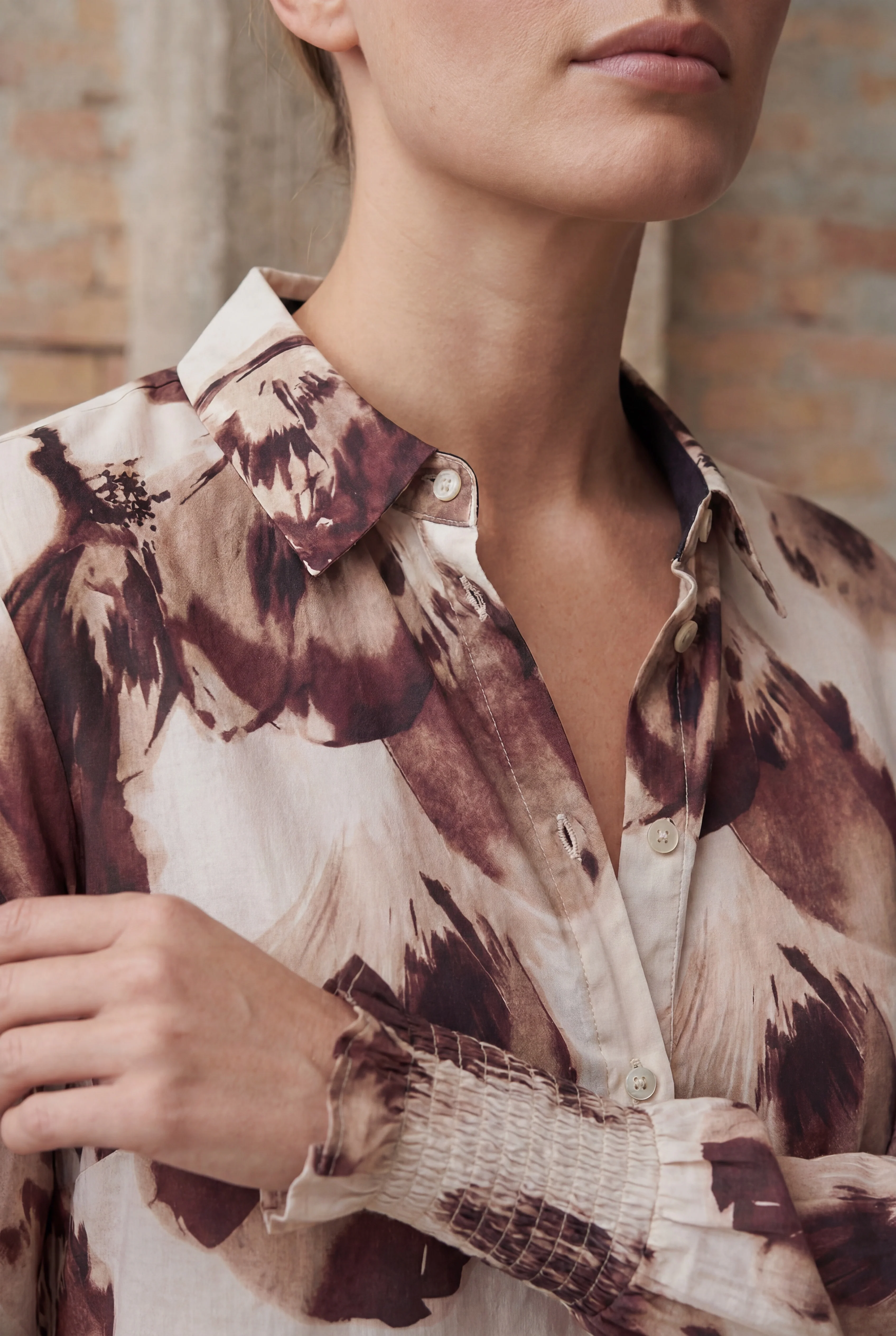 Ane Smock Shirt - Aubergine Floral - Image 2