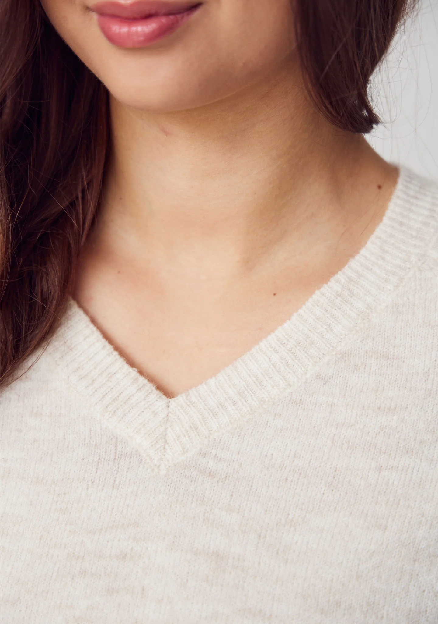Anna s/s V-Neck Pullover - Broken White - Image 4