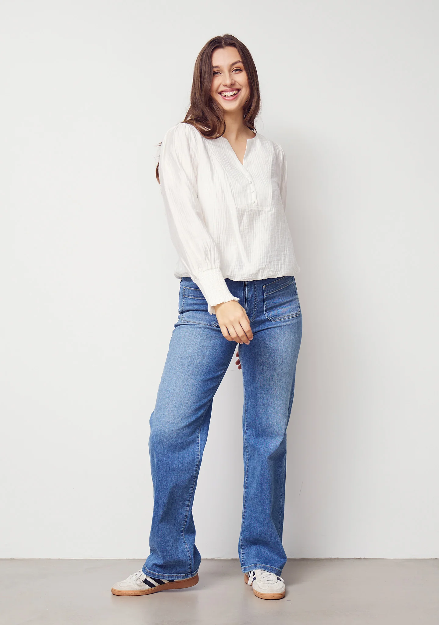 Bologna Wide Jeans - Mid Denim - Image 5