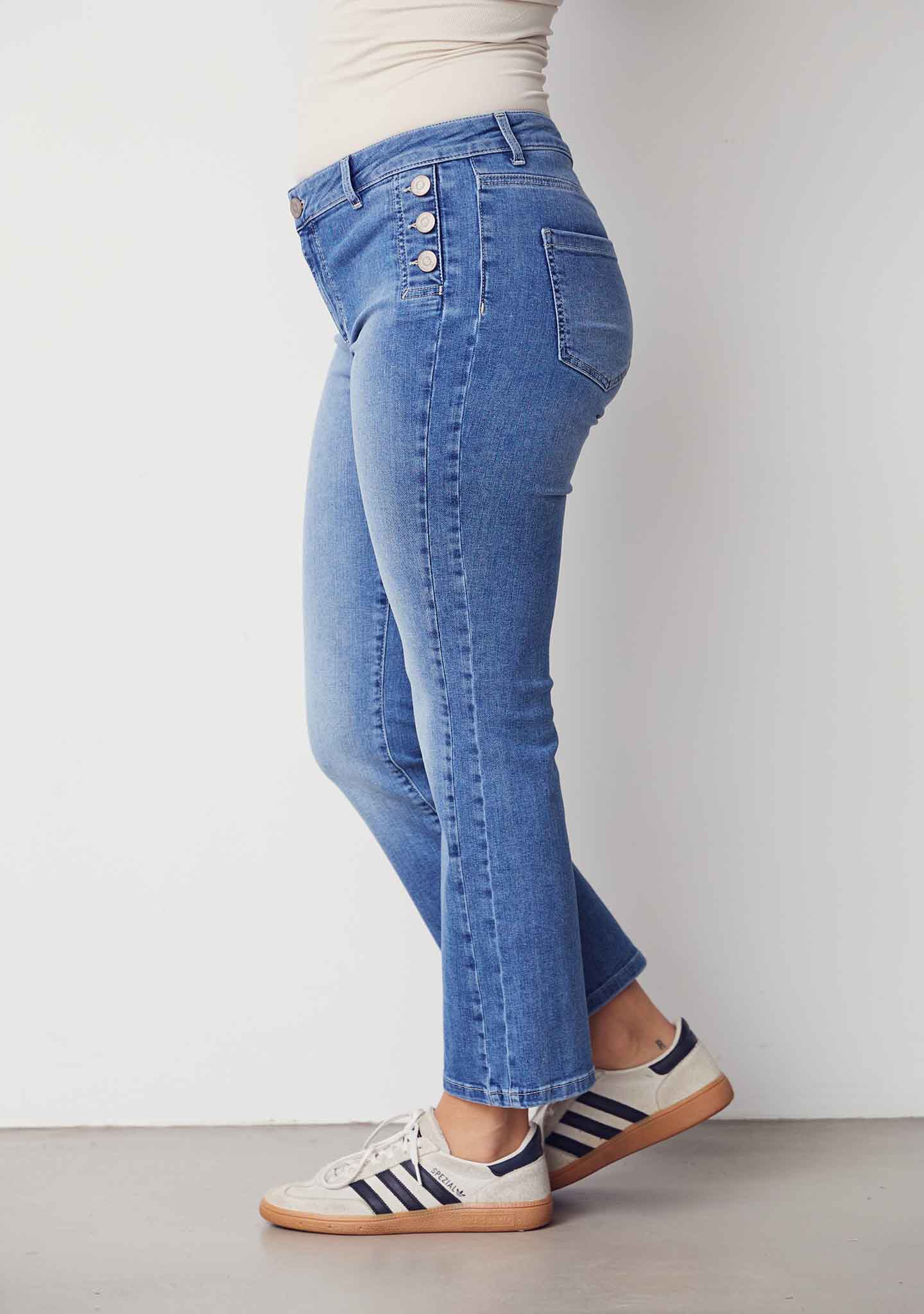 Como Button Jeans - Como Basic Wash - Image 2