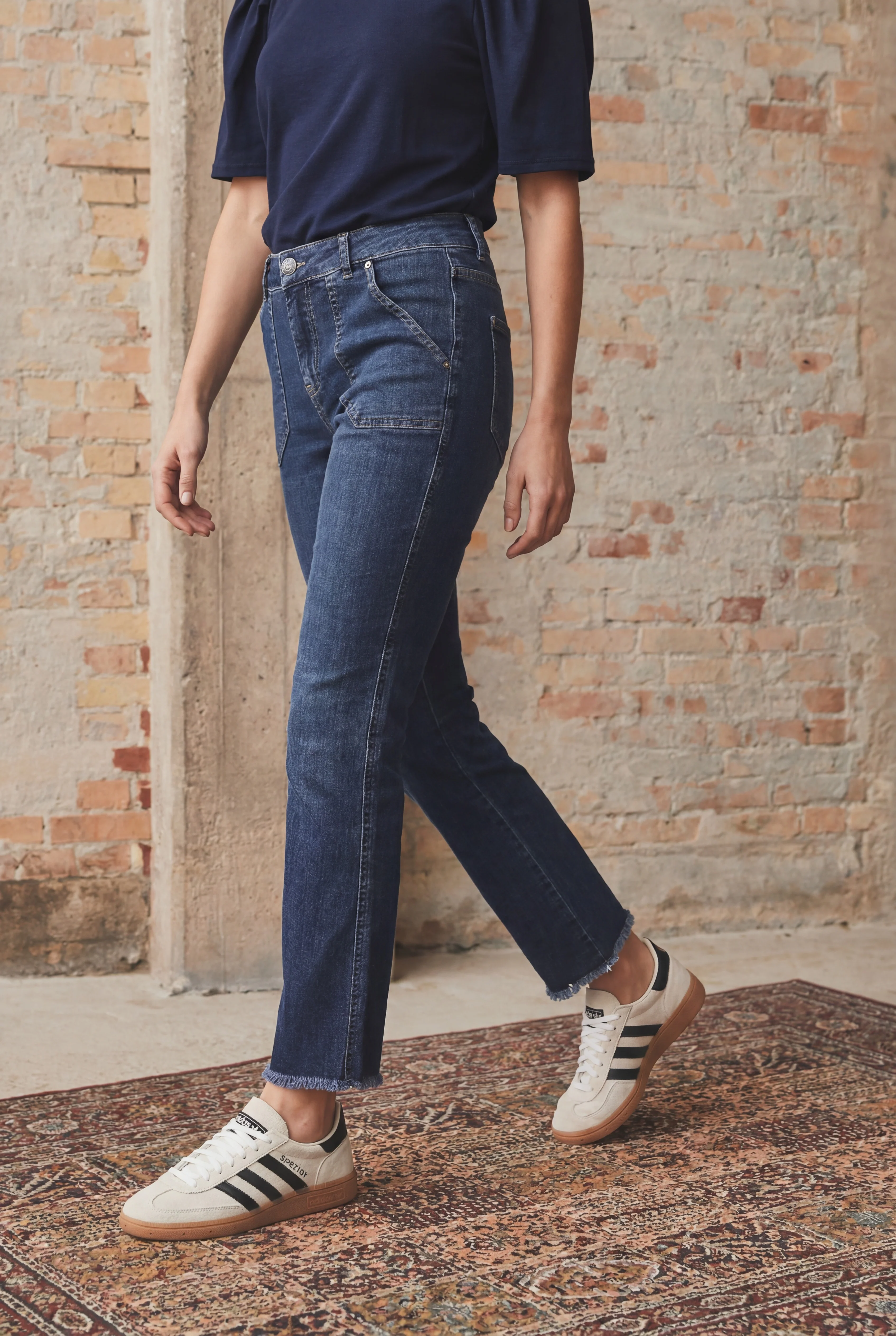 Como Flare Jeans - Dark denim - Image 3