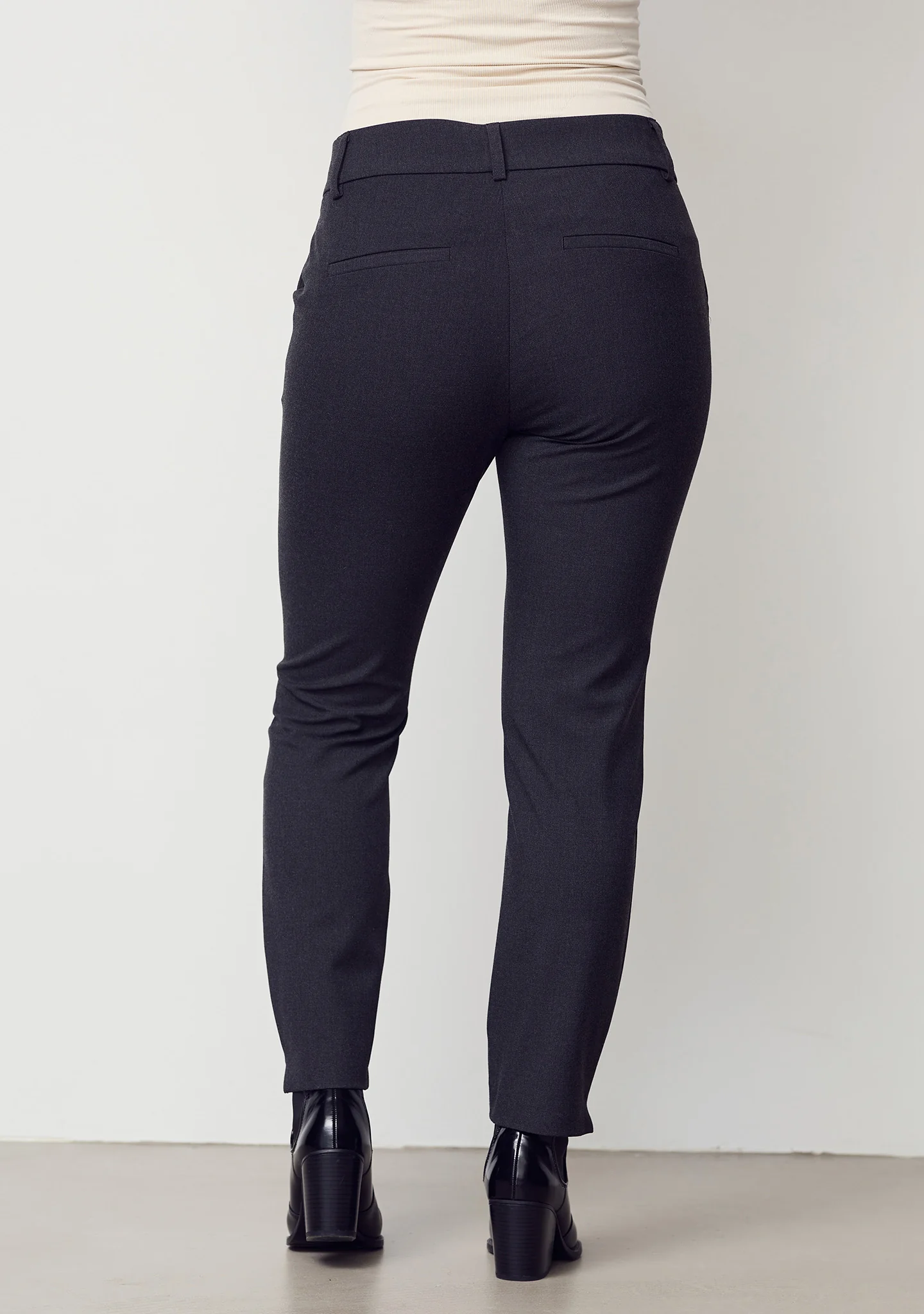 Firenze Stretch Chino - Dark Grey Melange - Image 3