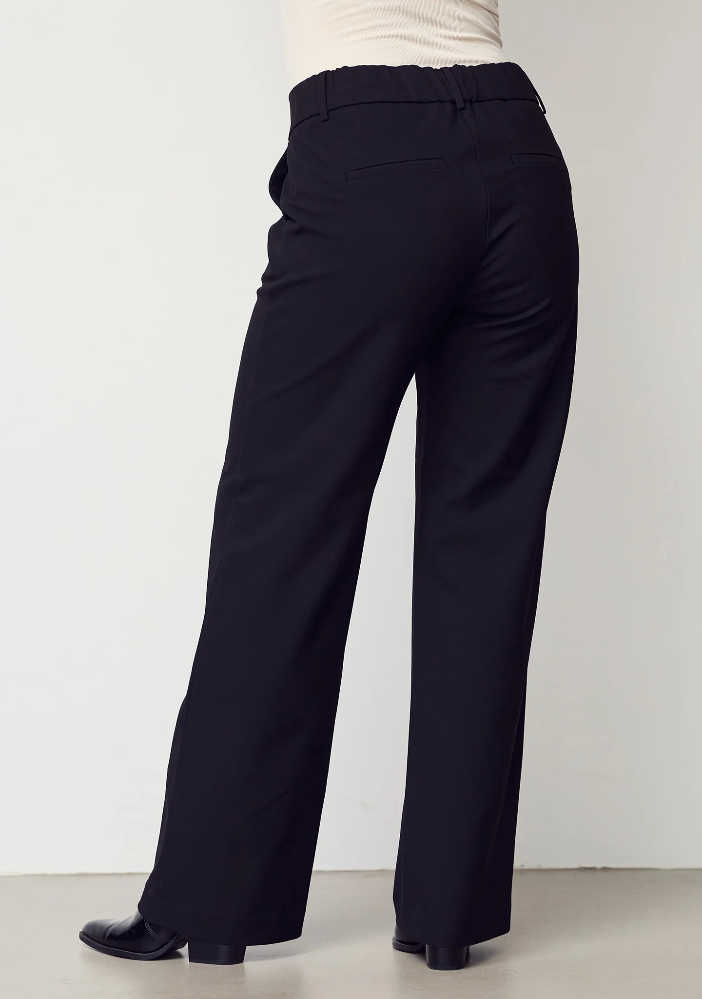Firenze Wide Pant - Black - Image 3