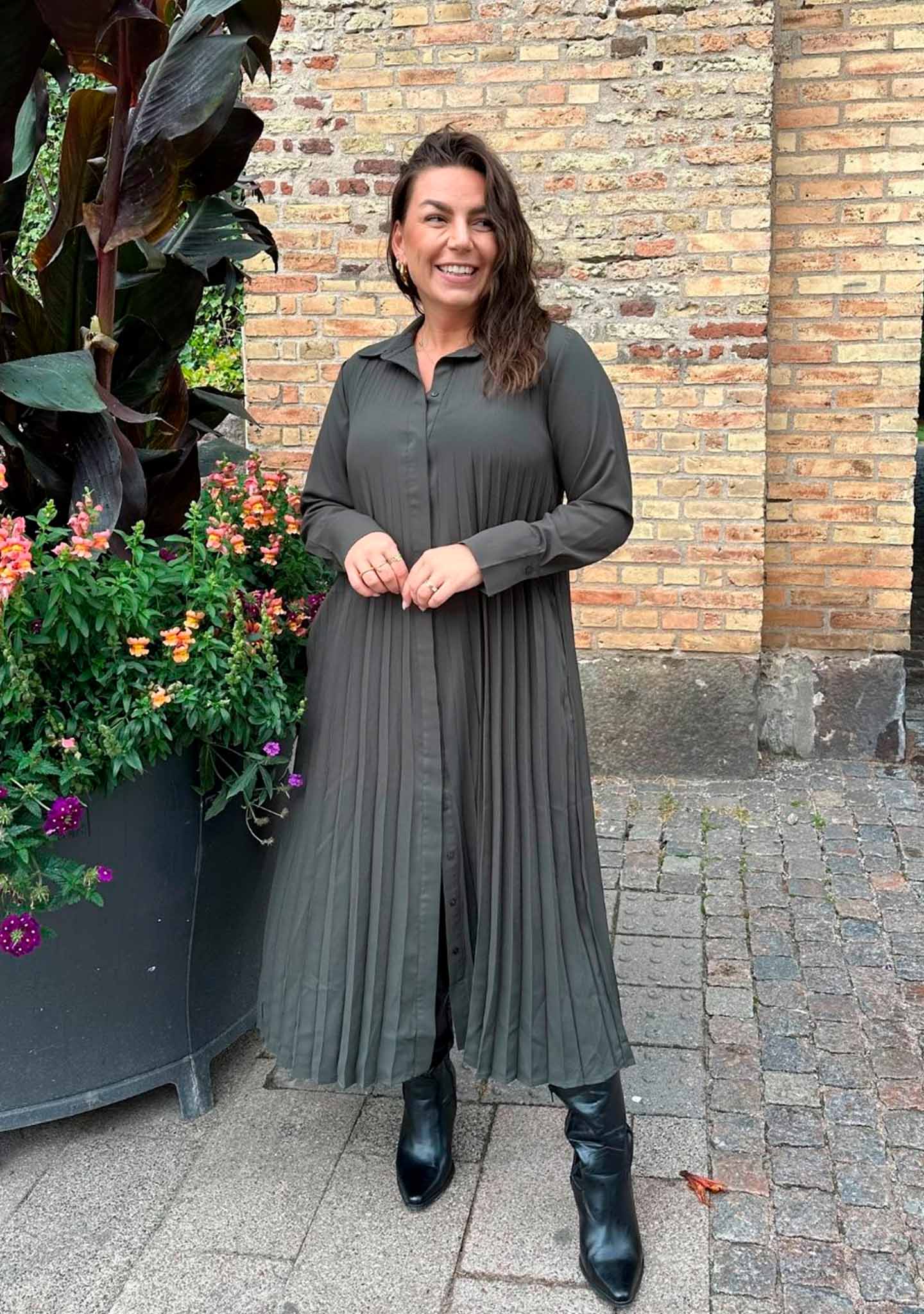 Frida Pleat Dress - Army