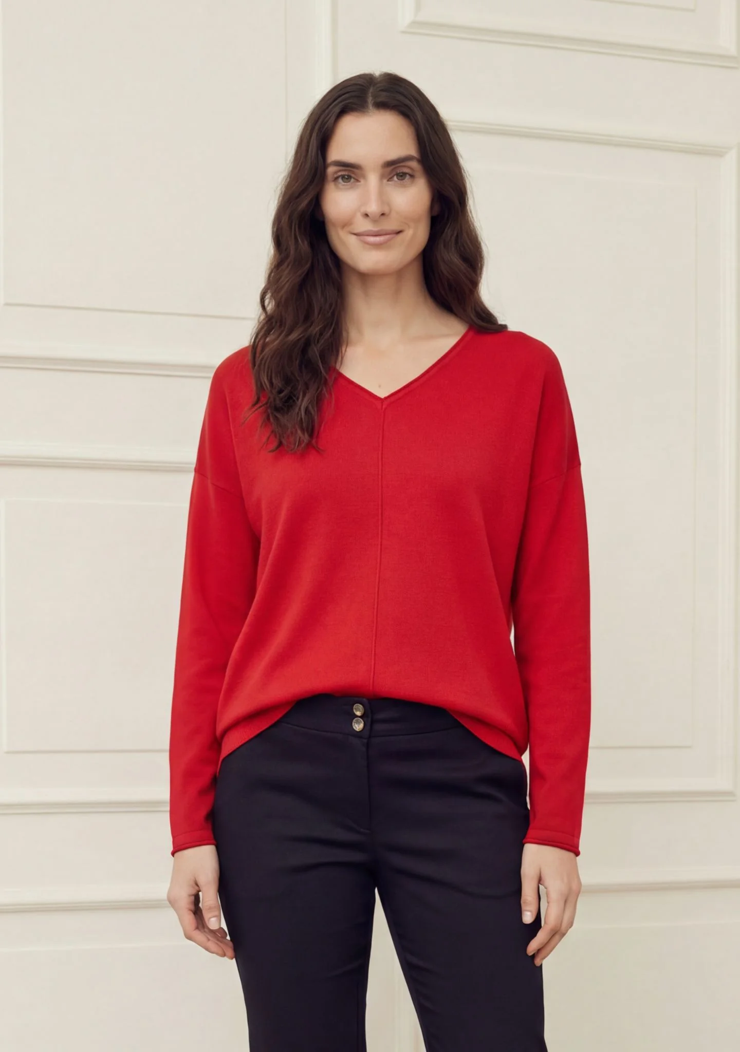 Frigga V-Neck - Fresh Red