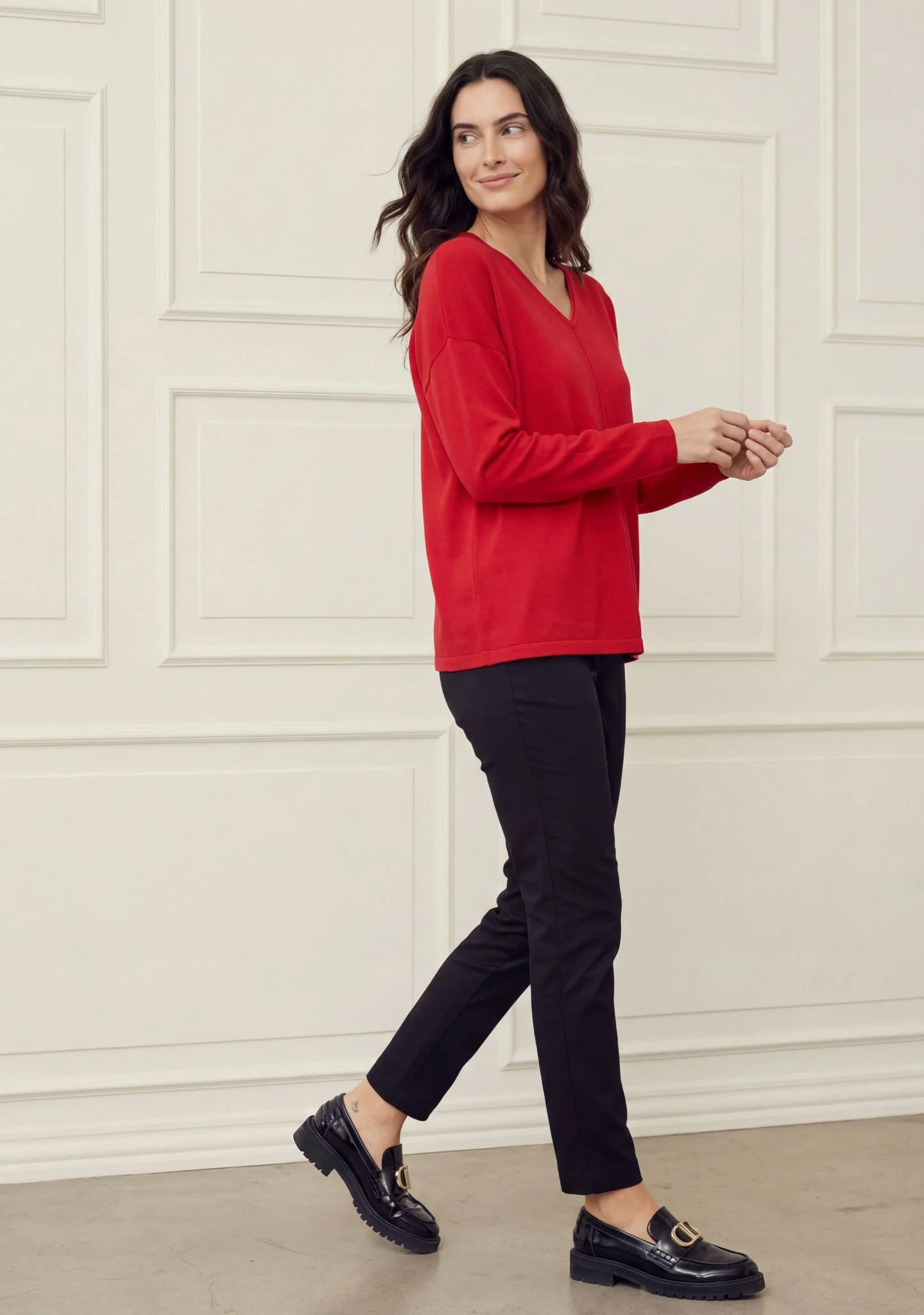 Frigga V-Neck - Fresh Red - Image 3