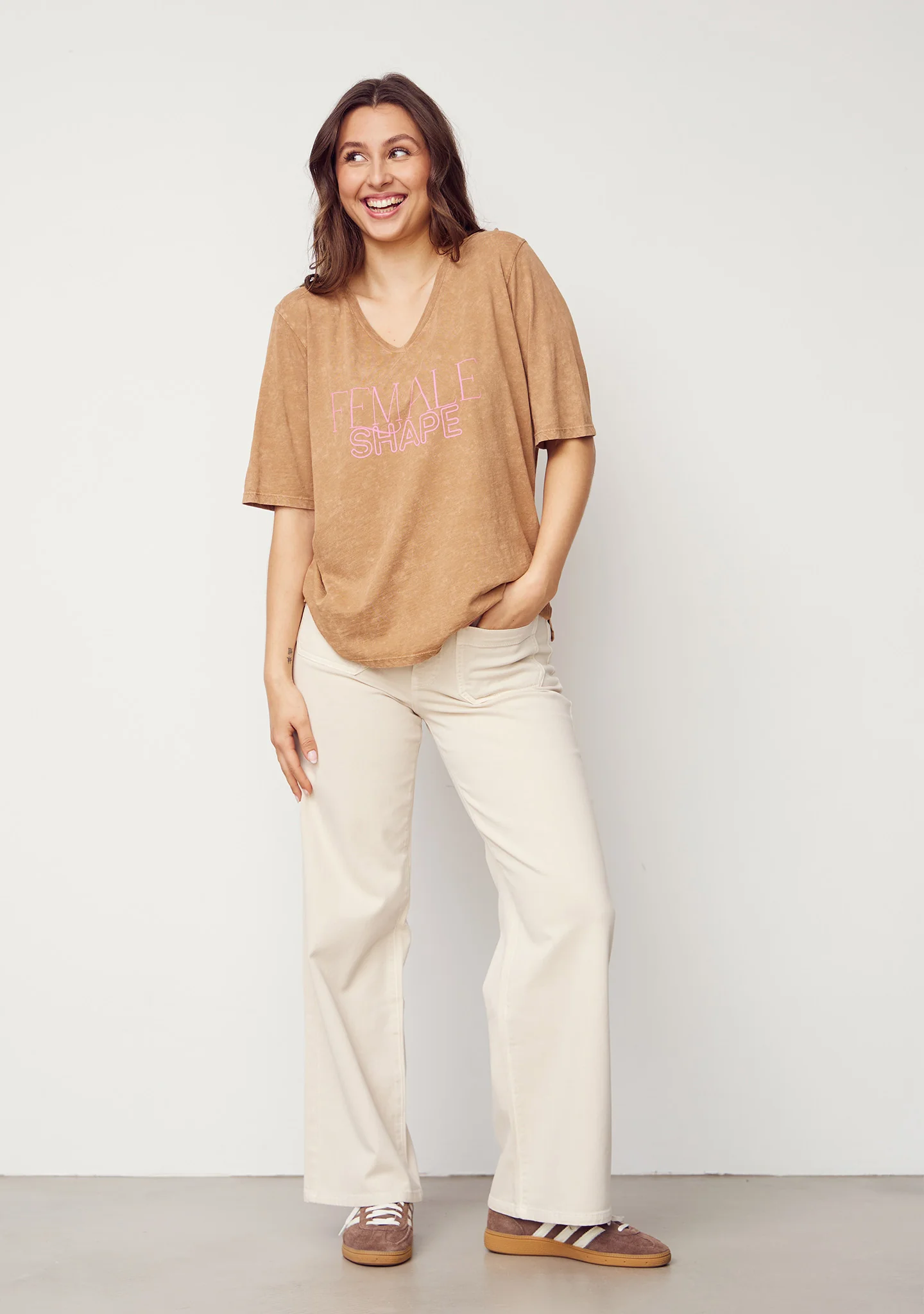 Haley T-Shirt - Washed Luxury Camel