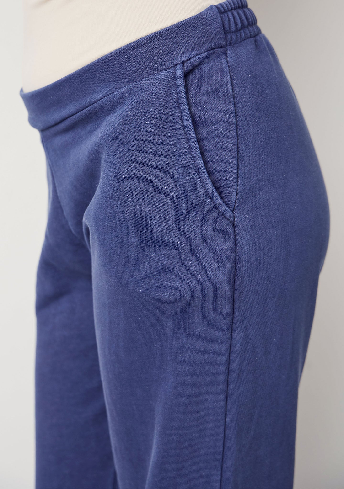 Heike Sweat Pant - Washed Navy - Image 4