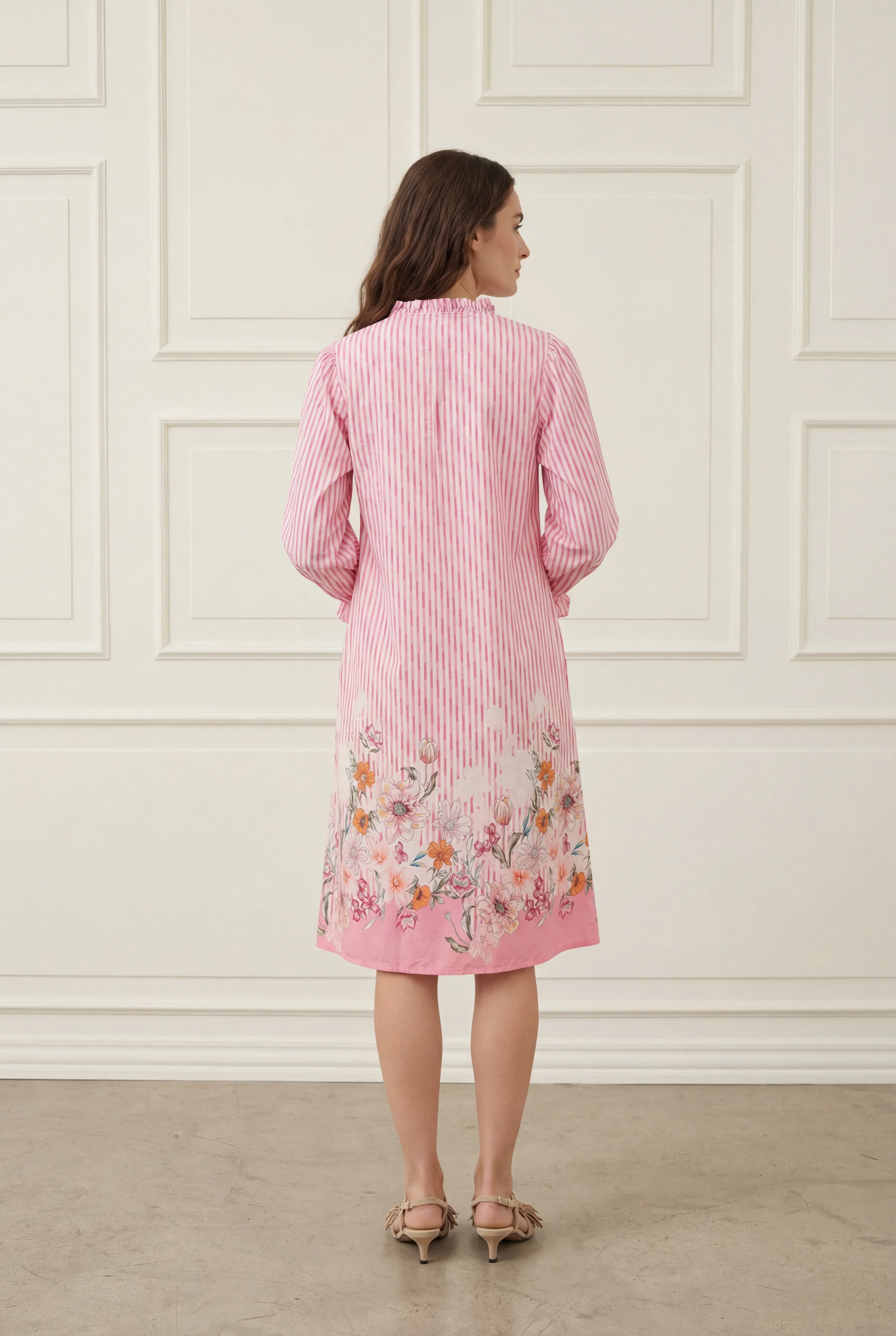 Helia New Dress - Pink Tone Borderprint - Image 2