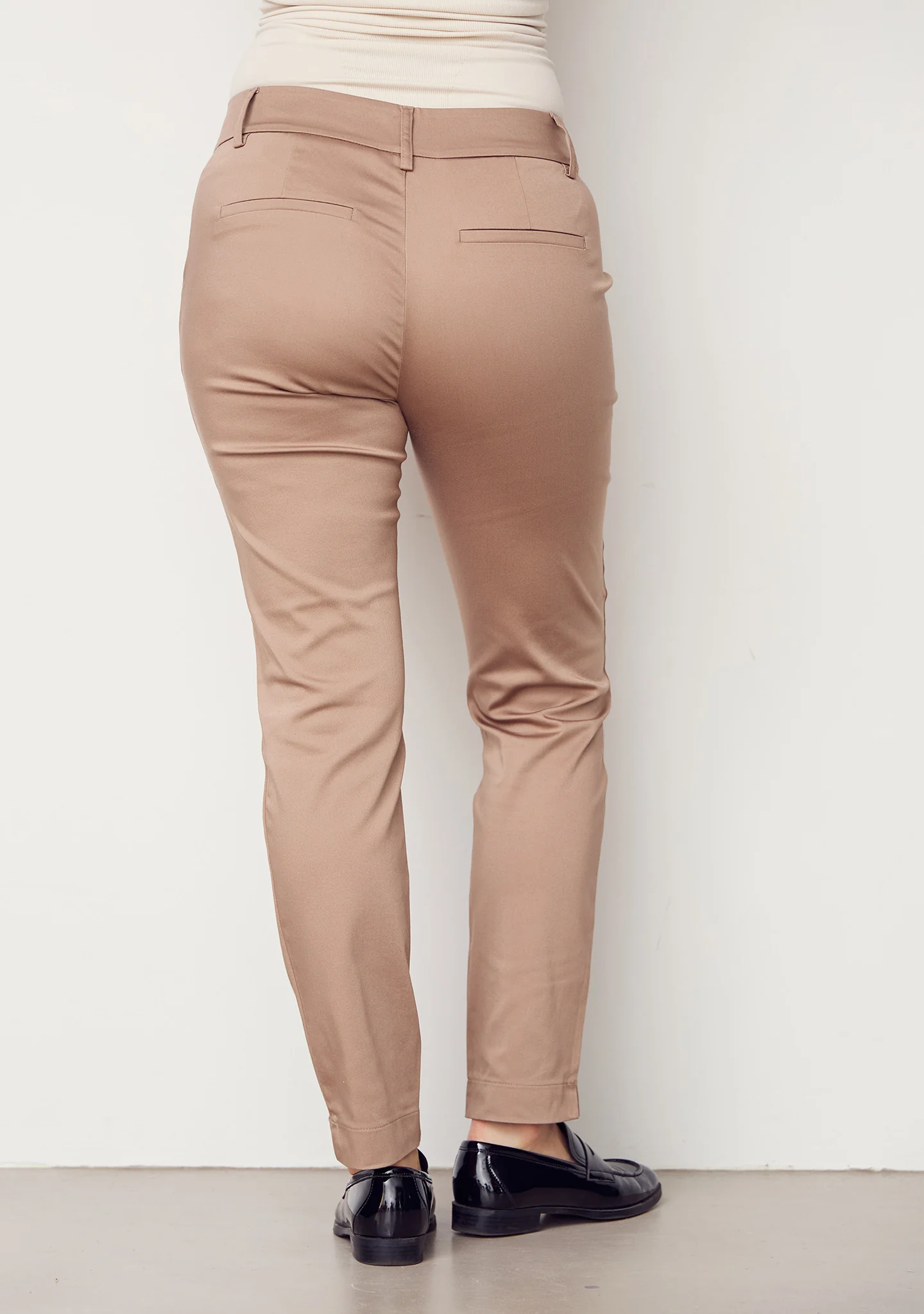 Isay Chino Pant - LONG Potato - Image 3