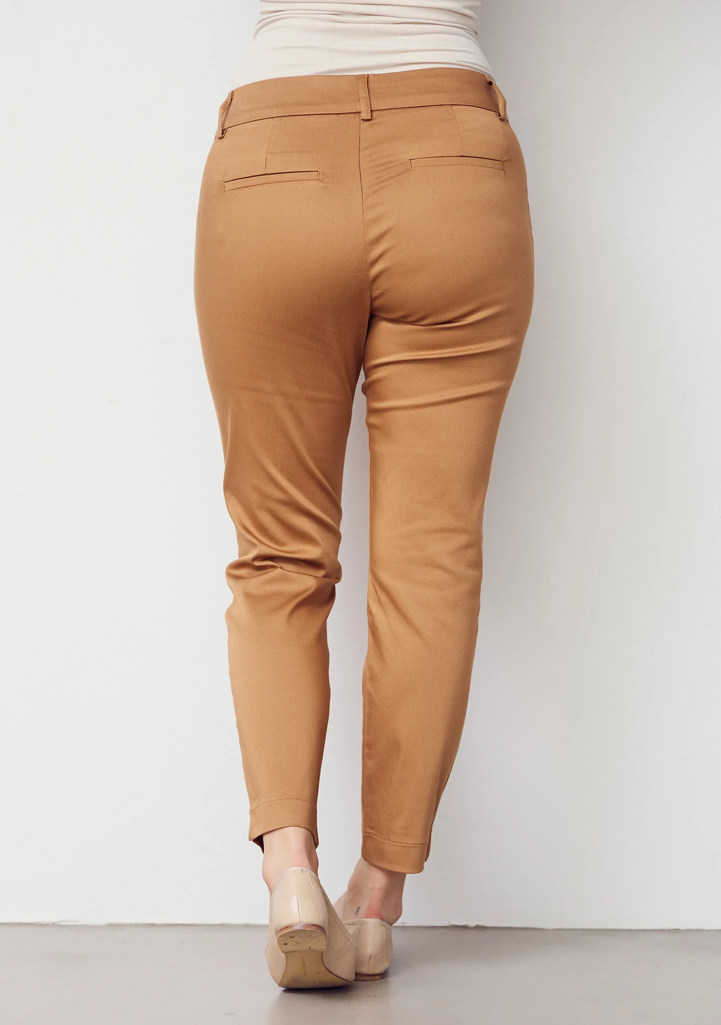 Isay Chino Pant - Luxury Camel - Image 3