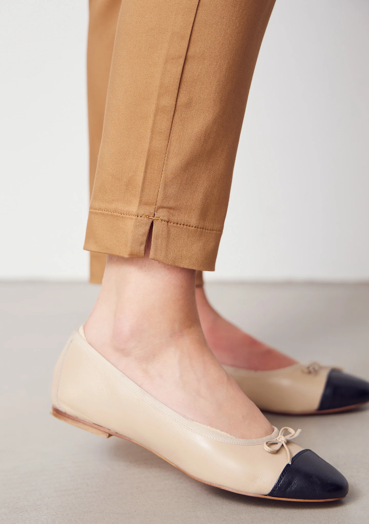 Isay Chino Pant - Luxury Camel - Image 4