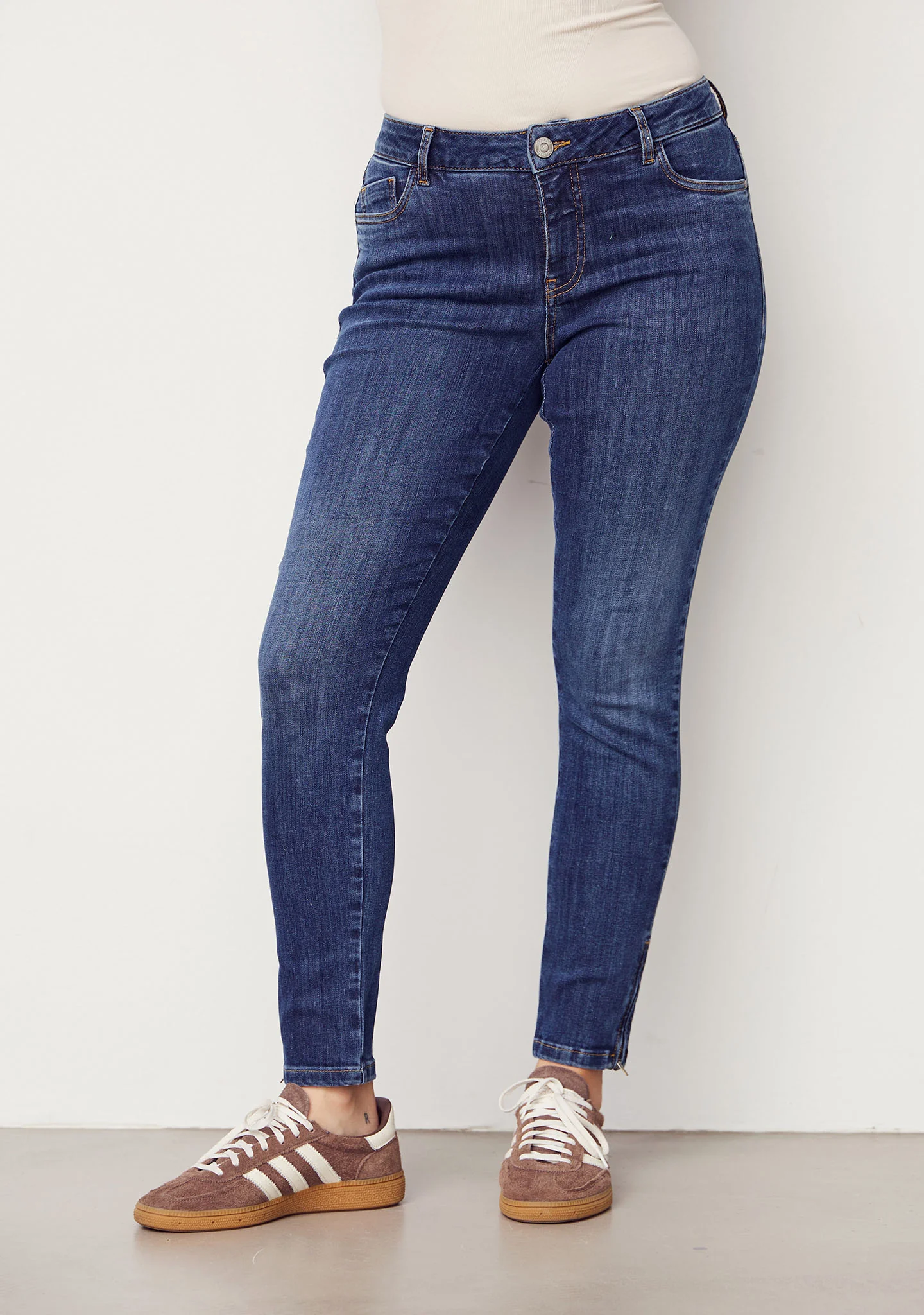 Lecco Zip Jeans - Dark Denim Wash