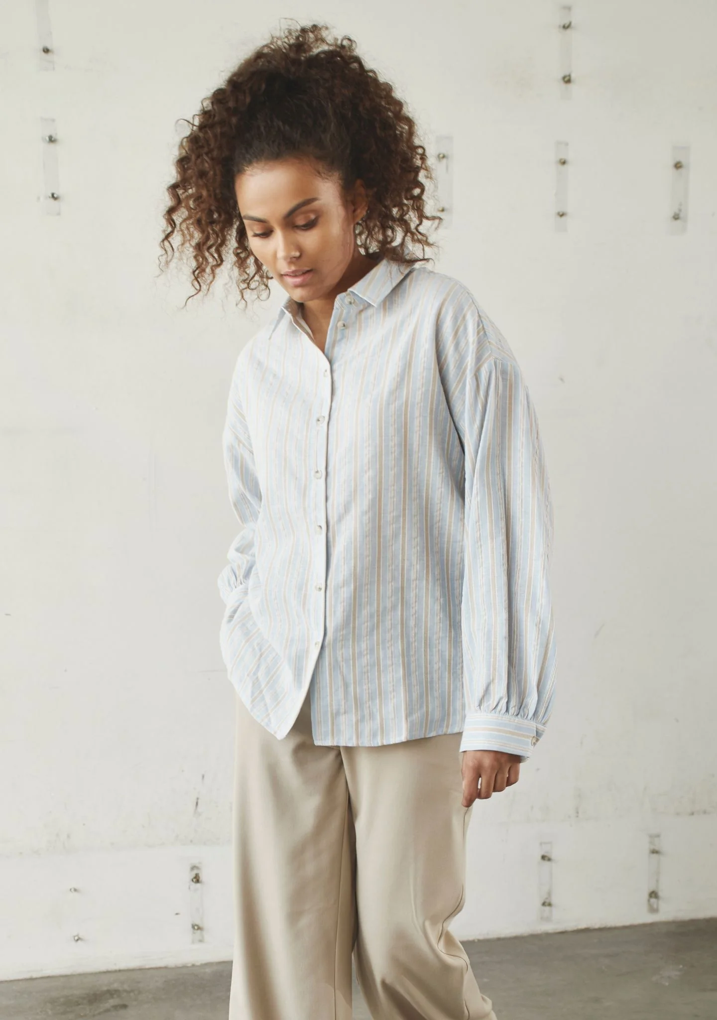 Liane Shirt - Light Blue Stripe