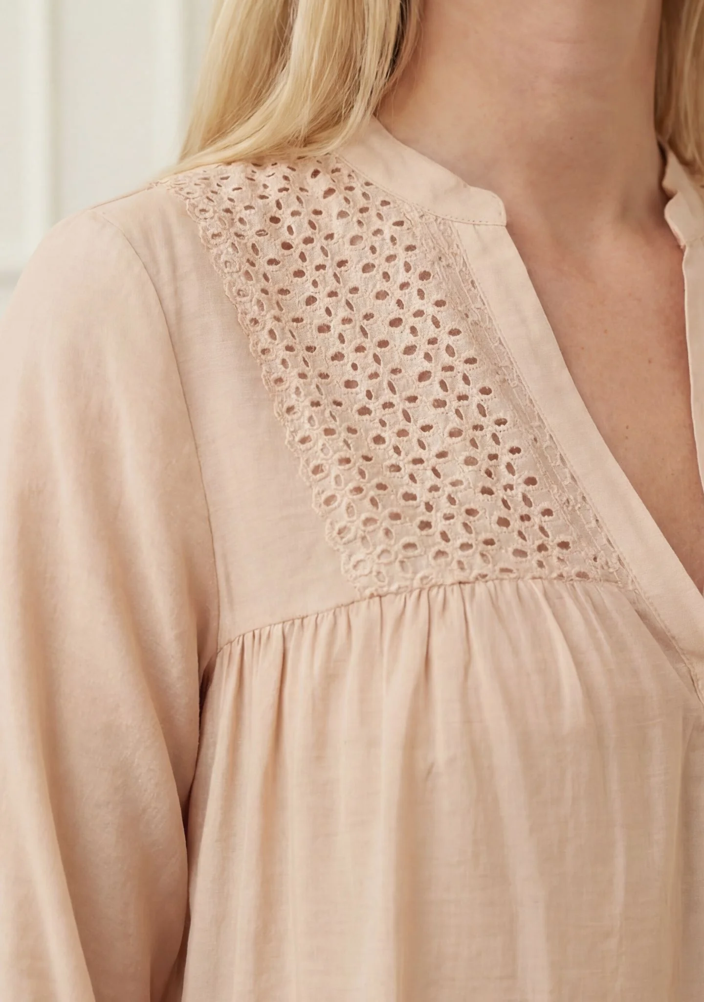 Mist Shirt - Vanilla - Image 2
