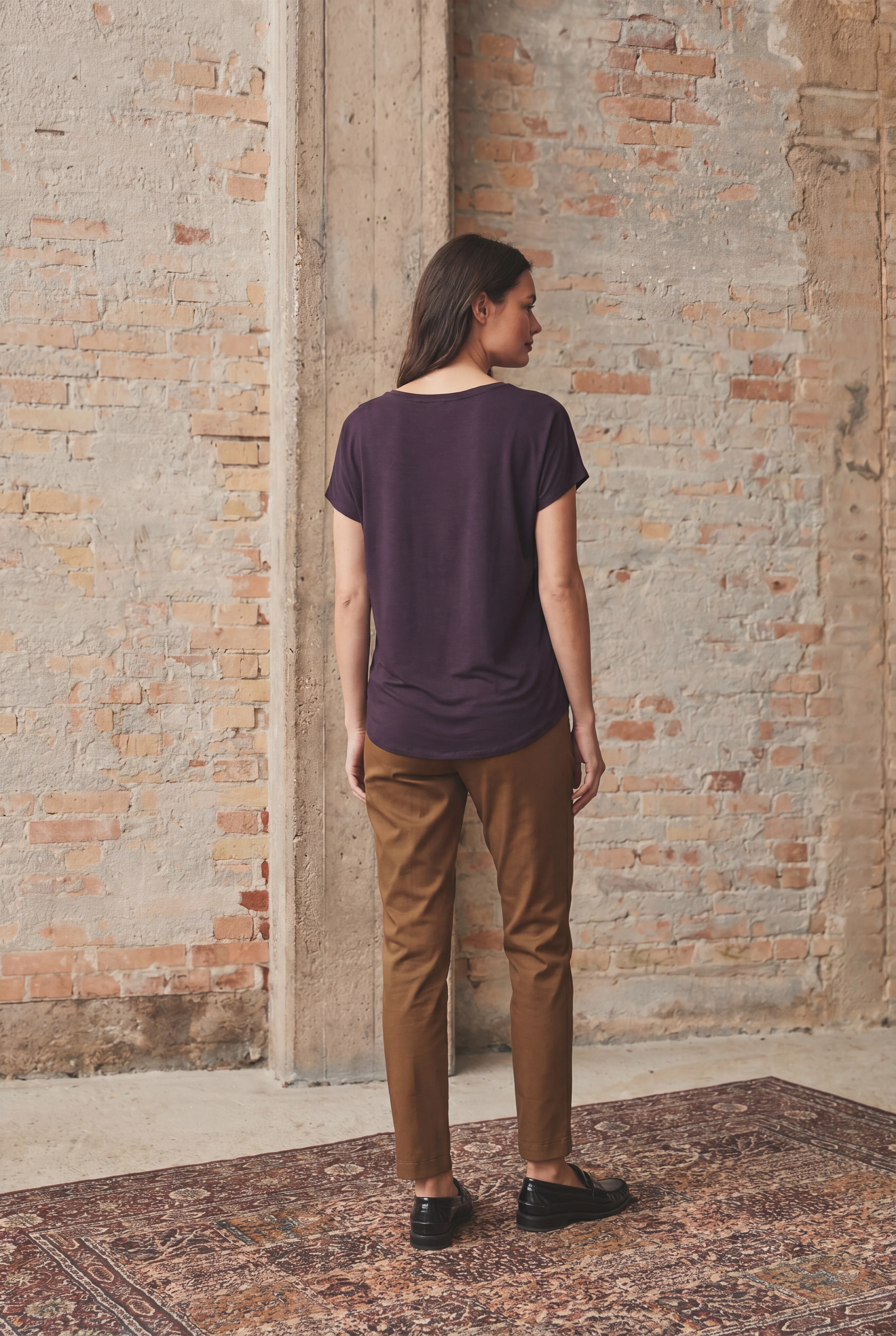 Nugga Viscose T-Shirt - Aubergine - Image 4