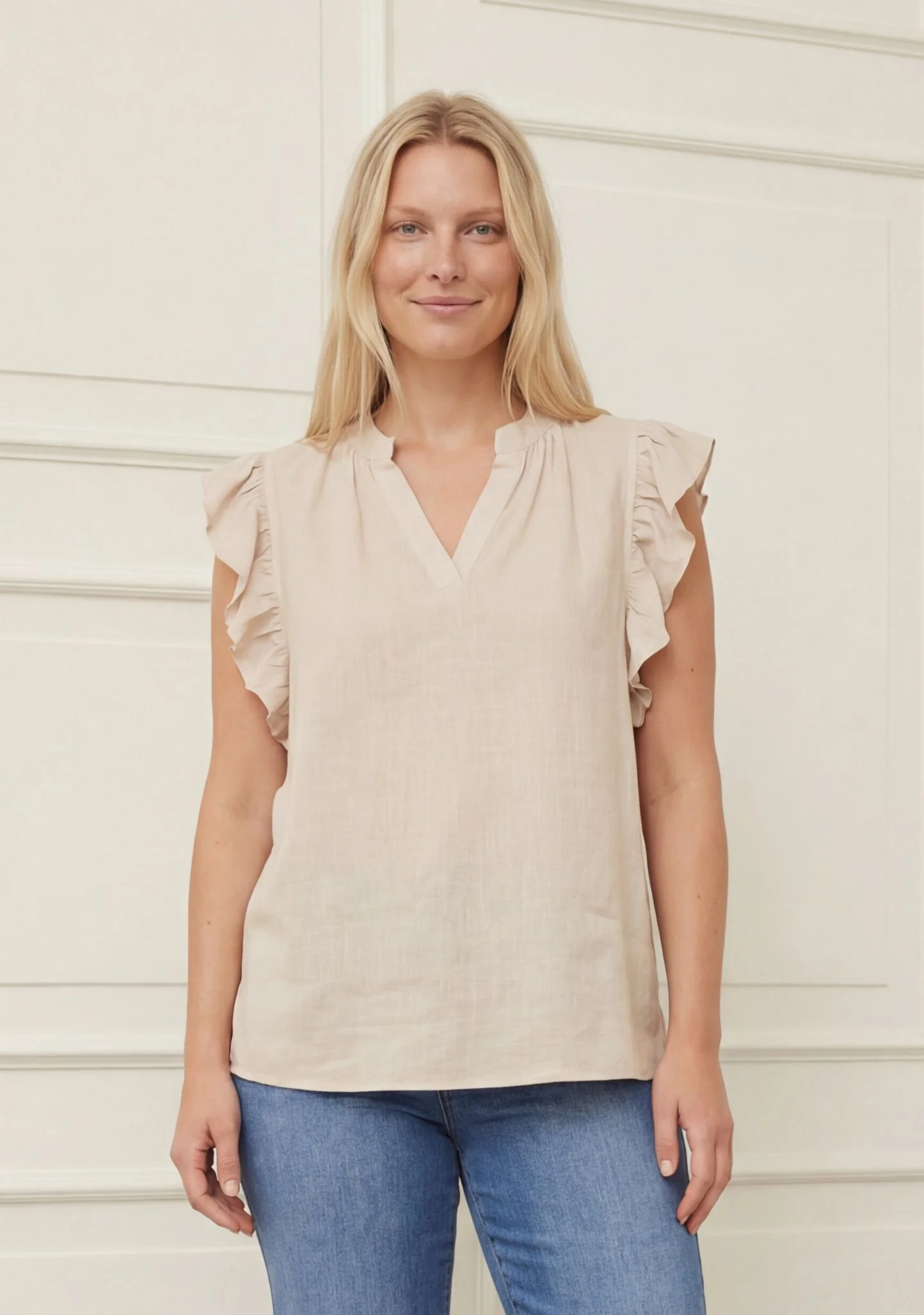 Pearl Flounce Top - Sand
