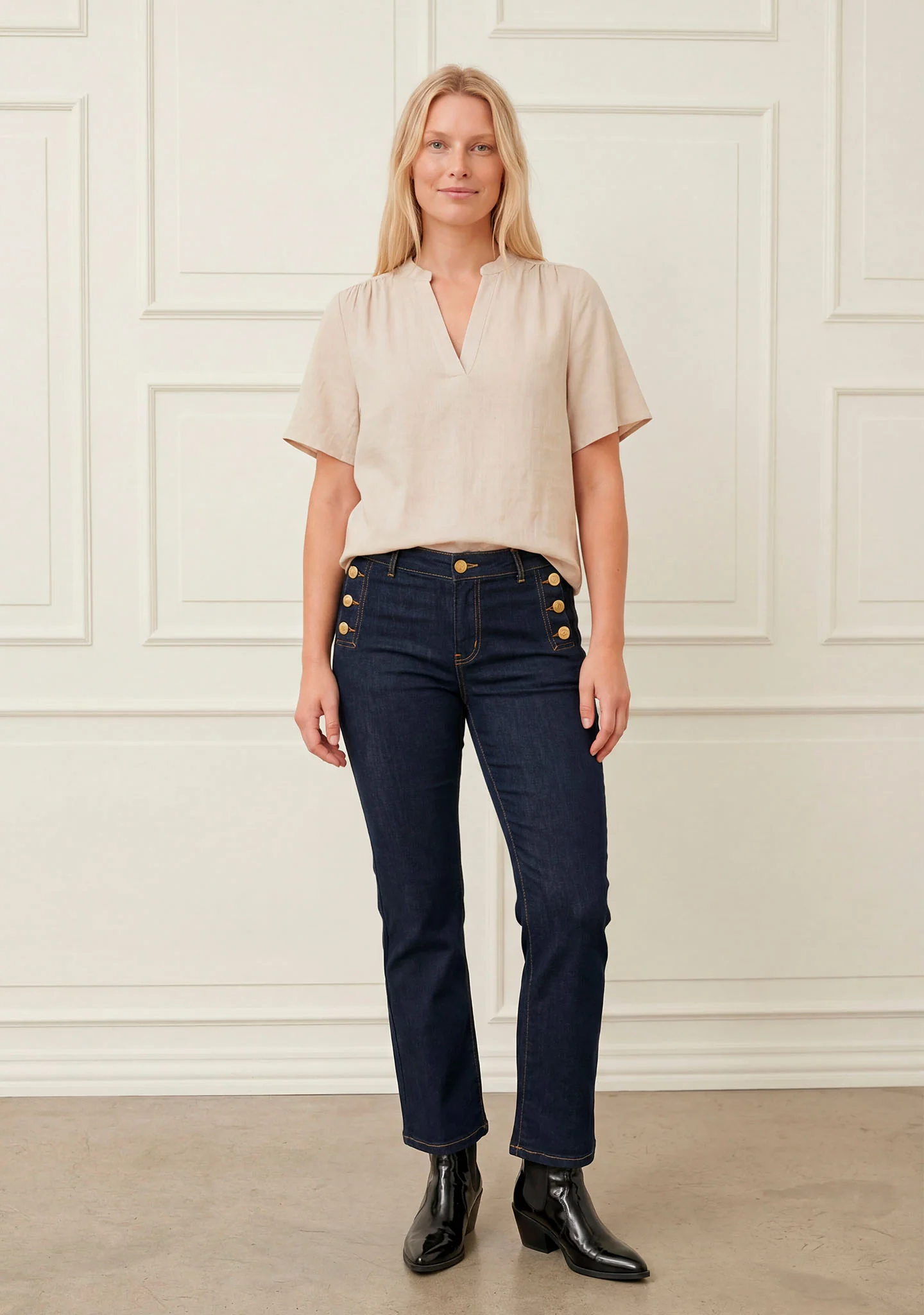 Pearl s/s Blouse - Sand - Image 4