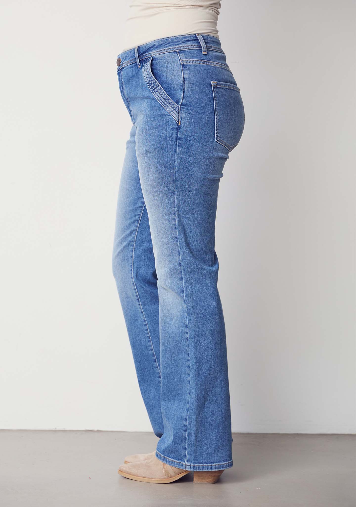Portofino New Jeans - Light Classic Wash - Image 2