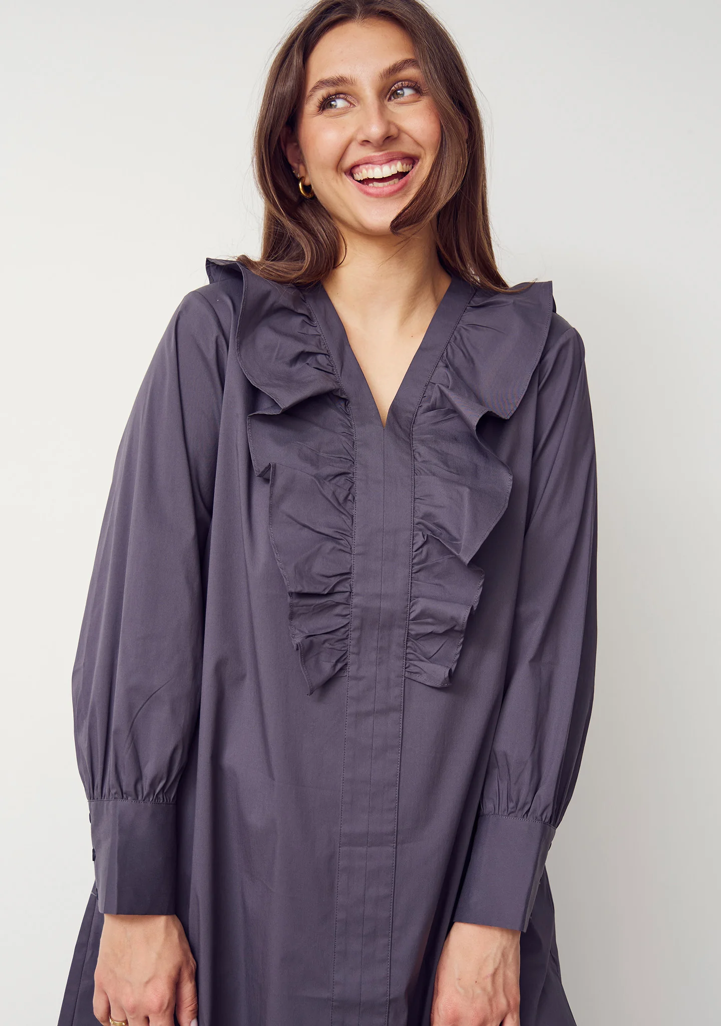 Sigga V-Flounce Dress - Grey - Image 3