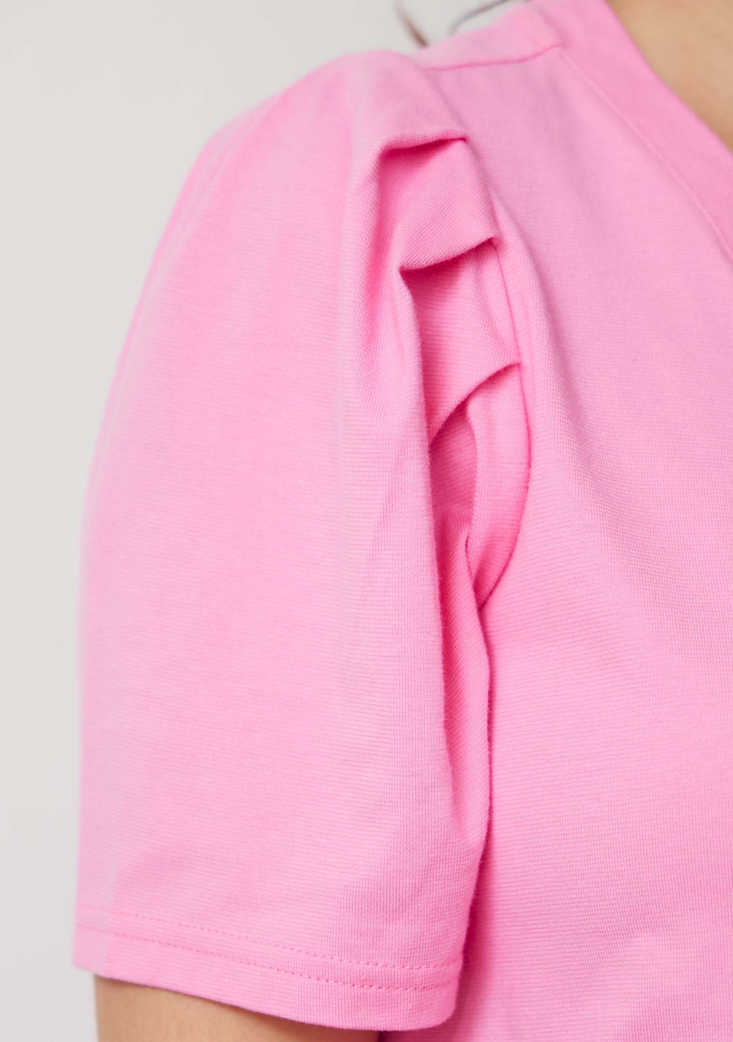 Tinni V-Neck T-Shirt - Hot pink - Image 4