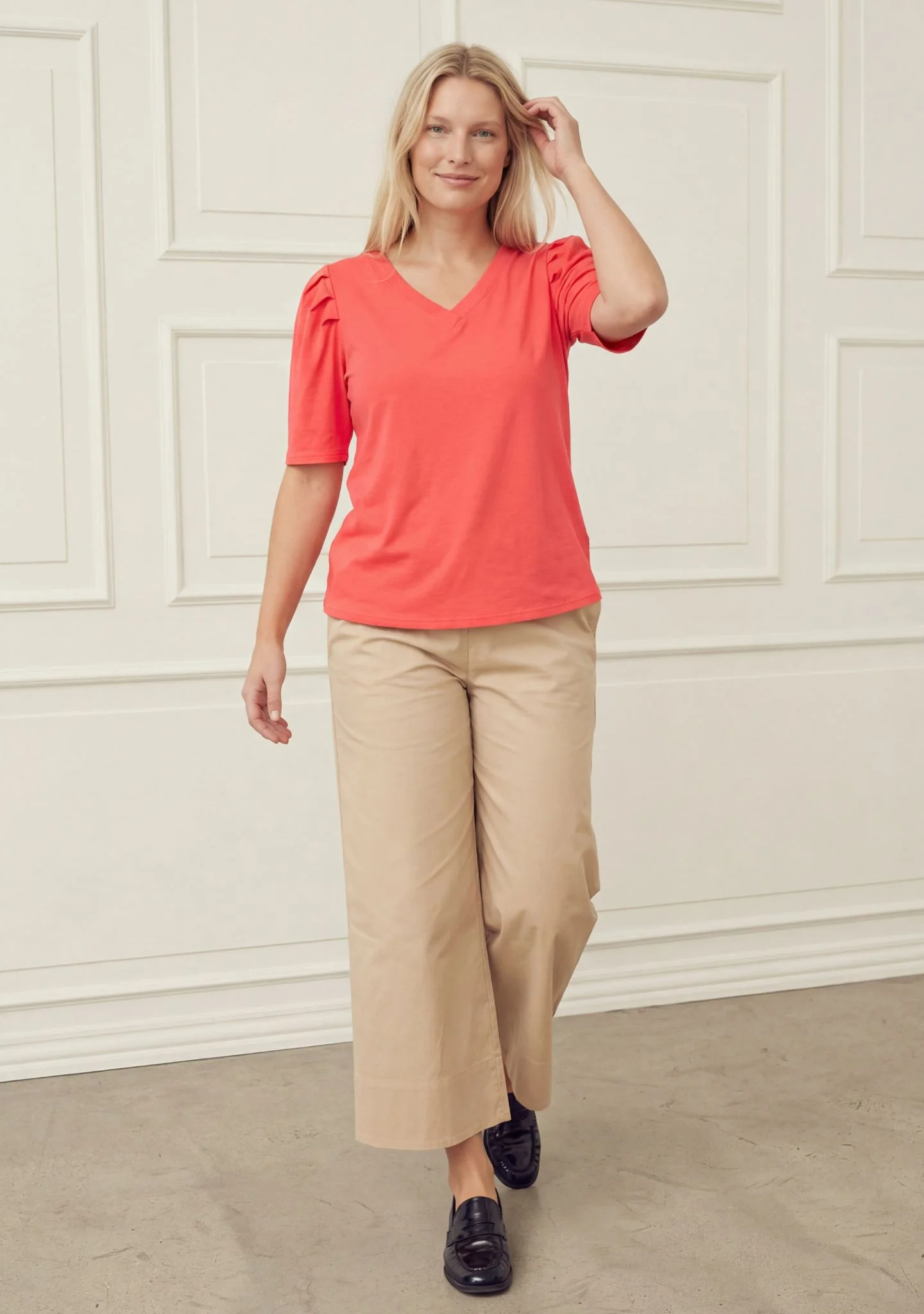 Tinni V-Neck T-Shirt - Raspberry - Image 3