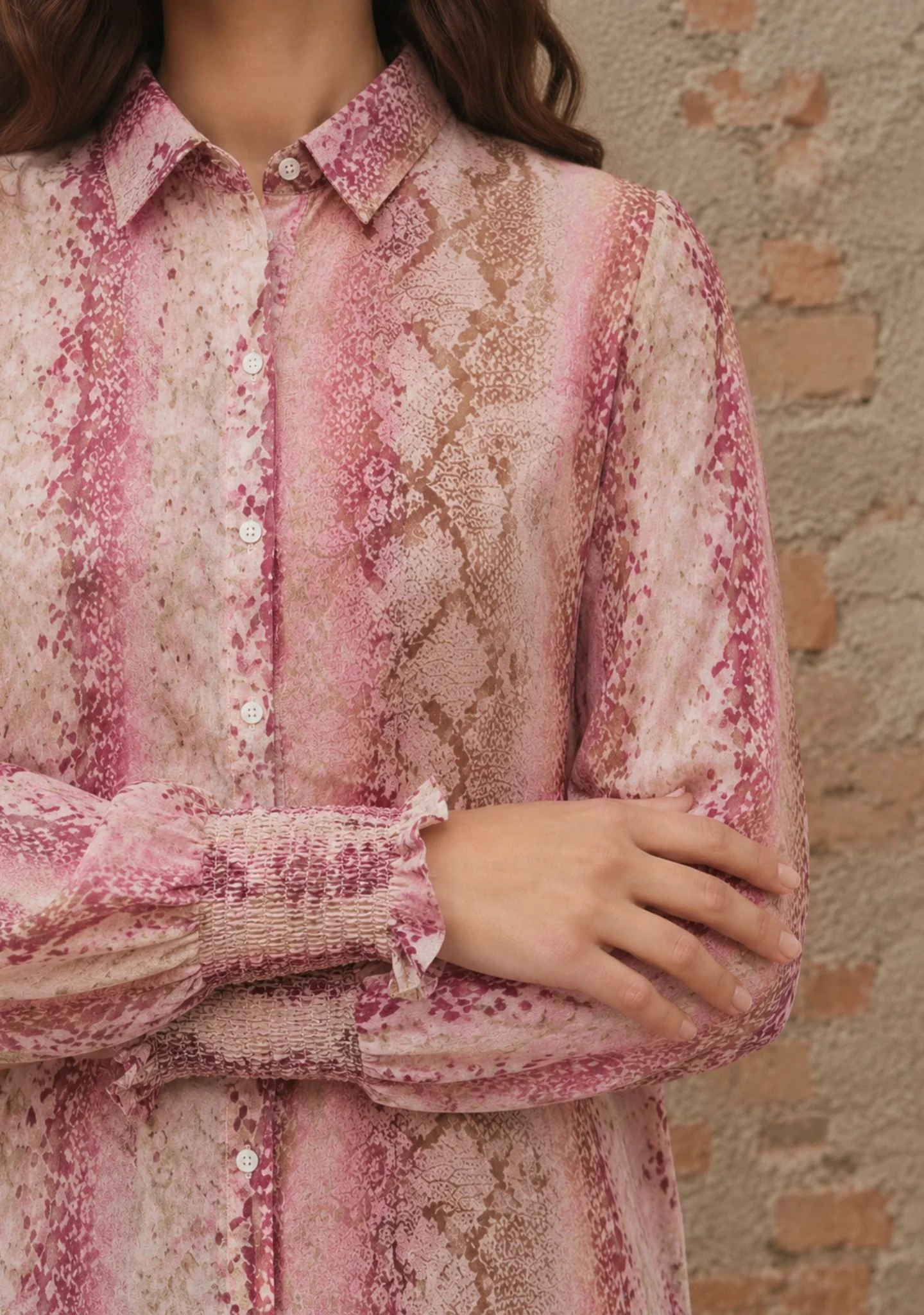 Vibse Shirt - Rose Snake - Image 2